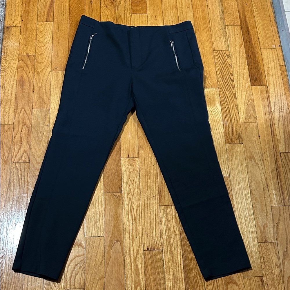 Zara Women’s Navy Capri  Pants ( 1146 )